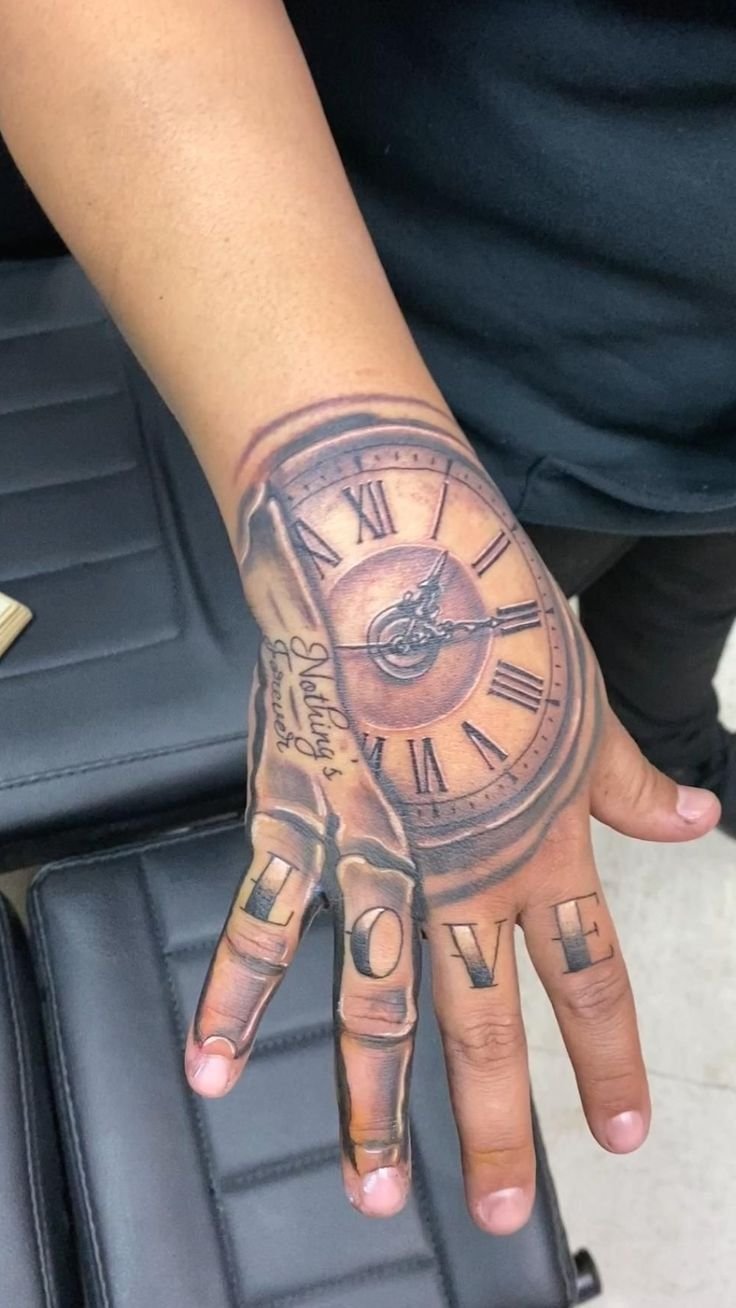 Timeless Traditional Hand Tattoos That Will Worth the Pain